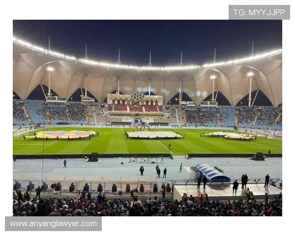 皇马与巴萨世纪巅峰对决再燃激情欧洲足坛迎来荣耀之战 皇马与巴萨世纪巅峰对决再燃激情欧洲足坛迎来荣耀之战