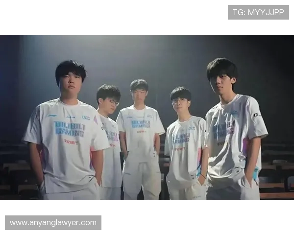 王者荣耀评论分析：BLG战队进攻策略的成功与不足之处探讨