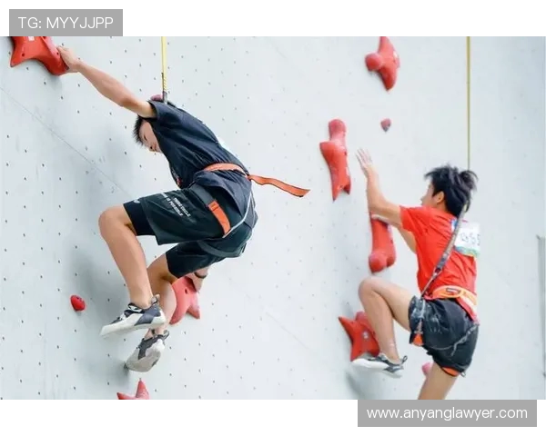 重庆攀岩队携手共进探索配合新模式引发热议