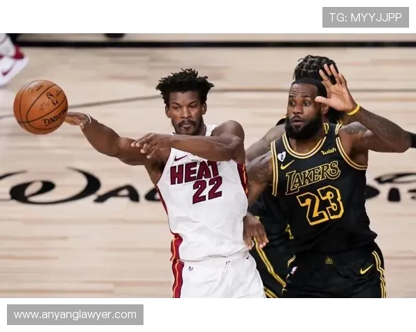 央视全程直播湖人对决热火精彩赛事回顾与分析 央视全程直播湖人对决热火精彩赛事回顾与分析